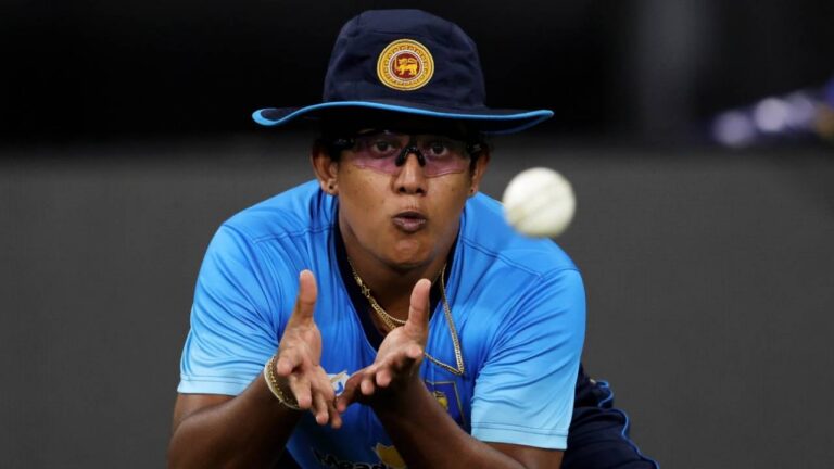 Chamari Athapaththu to Continue Career: Jamie Siddons Confirms Future