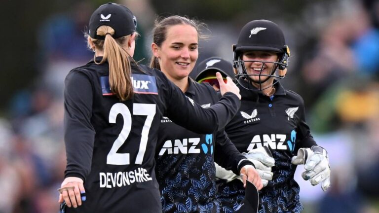 New Zealand Women Cricket: Transitioning Towards a New Era