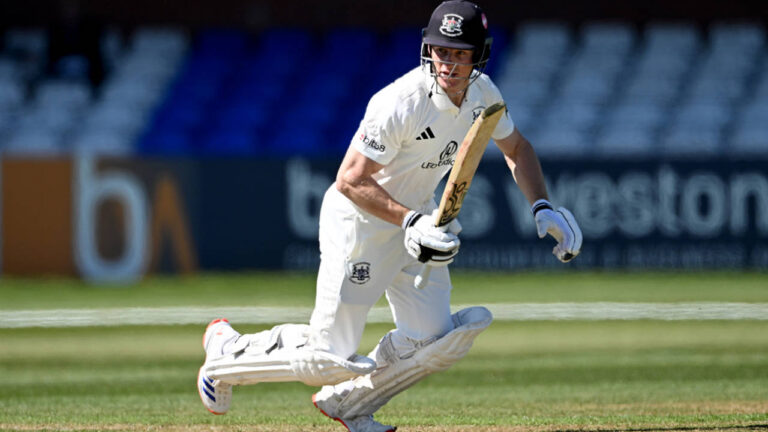 Bancroft Leads Gloucestershire Charge in Thrilling County Championship Clash