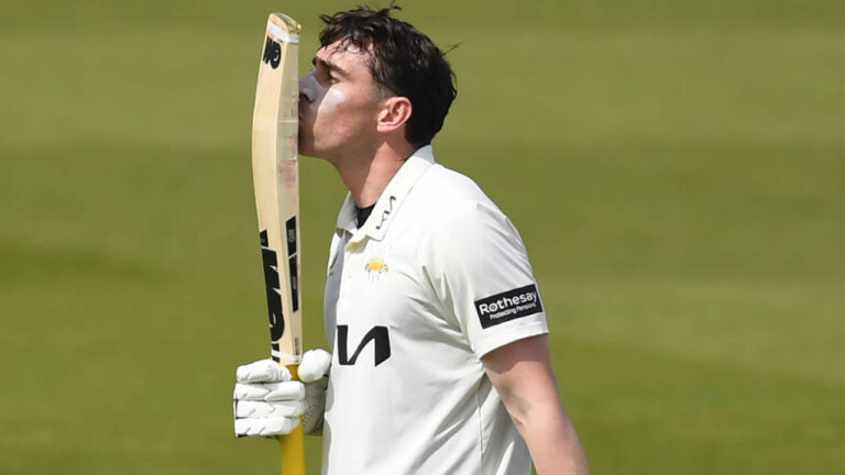 Dan Lawrence Century Steers Surrey to First-Innings Lead Over Nottinghamshire
