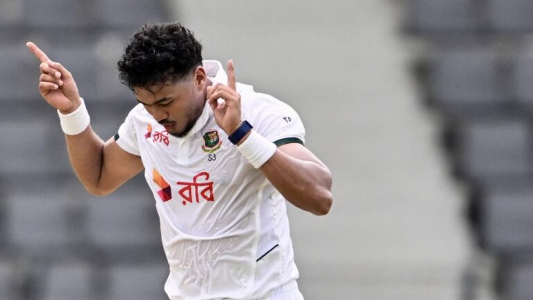 Babar Azam Resists as Bangladesh Bowlers Dominate Pakistan in Second Test