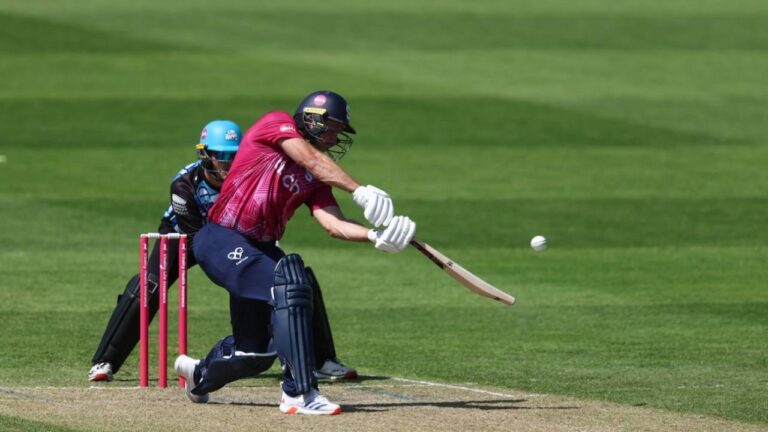 David Willey leads from front as Northants make it six in a row